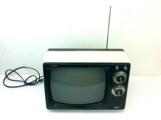 Vintage 1982 White Rca Solid State Agr 120y Retro Television Tv Set Taiwan