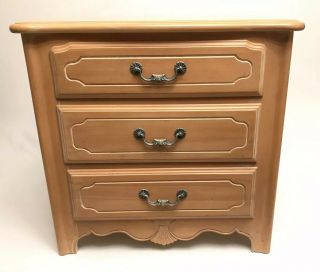 Ethan Allen Country French Maple Nightstand End Table Wood Dresser Usa Furniture