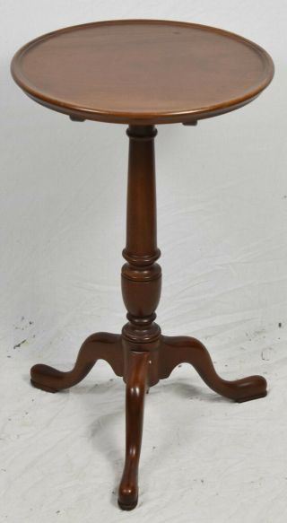 Biggs Kittinger Mahogany Candlestick Table Occasional Table Williamsburg Style