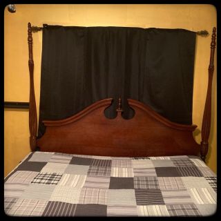 47413EC: Thomasville King Size Cherry 4 Post Poster Bed 2