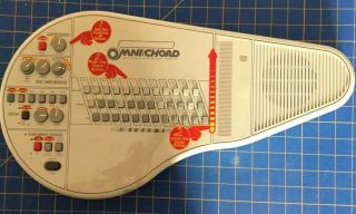 Suzuki Omnichord Om - 84 - - Vintage Analog Synthesizer