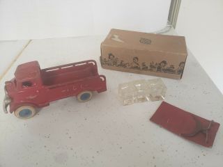Antique Arcade No.  1933 Cast Iron Ice Delivery Truck