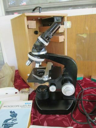 Vintage Nikon Model S - U Microscope with Wooden Carrying Case 2