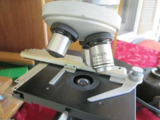Vintage Nikon Model S - U Microscope with Wooden Carrying Case 7