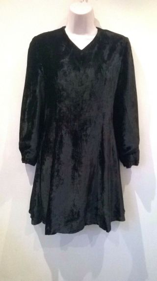 Gianni Versace Versus vintage black velvet skater dress Size 26/40 UK 8 - 10 2