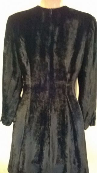 Gianni Versace Versus vintage black velvet skater dress Size 26/40 UK 8 - 10 6
