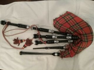 Vintage Bagpipes Black Silver Red Plaid
