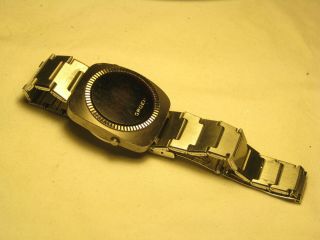As - Is Parts / Repair ? Vintage Gruen Wristwatch Digital Lcd Red Retro Watch Usa