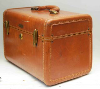 VINTAGE SHWAYDER BROS SAMSONITE LEATHER TRAIN CASE WITH INSERT AND KEY 6