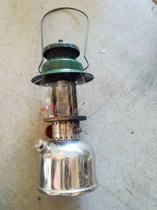 Vintage Coleman Lantern 242b