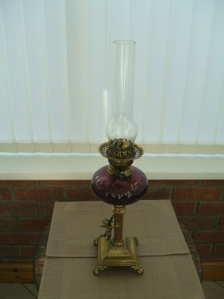 Antique / Vintage / Art Nouveau Duplex Oil Lamp With Cherub Figure On Brass Colu