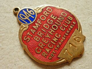 VINTAGE STAMFORD BRIDGE GREYHOUND RACING CLUB MEMBERS BADGE 1946 LONDON 3