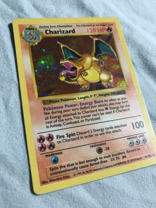 extremely rare pokemon trading card Charizard shadowless holo holographic 4/102 6