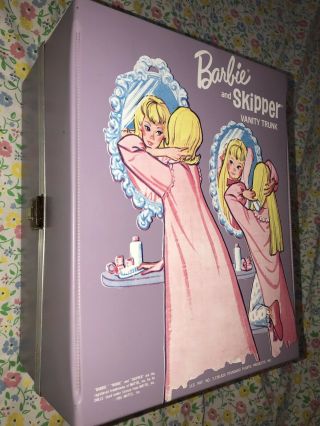 Rare 1965 Vintage Barbie Skipper Vanity Doll Trunk Case Complete W/ Chairs