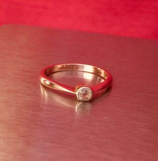 Vintage Antique Solid 9ct Gold & Diamond Solitaire Ladies Ring.  Uk Size L.