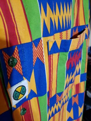 Vintage Cross Colours African Tribes Design 90 Button shirt Men Size 3. 4