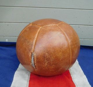 Antique Vintage Gym Leather Medicine Ball Sporting Antiques Film Set Props Vm