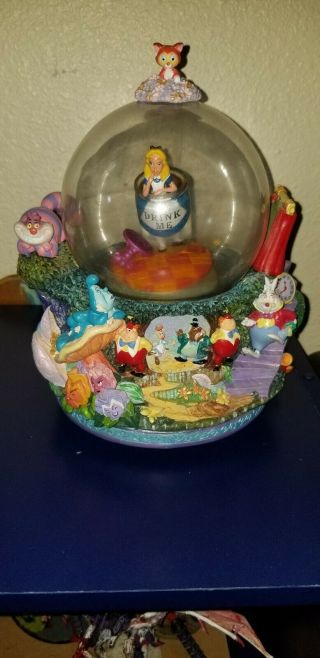 Vintage Disney Alice In Wonderland Drink Me Bottle Snowglobe Musical Water Globe