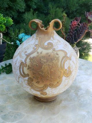 1800s Mount Washington Crown Milano Gold Gilded Globular Vase w/ Angel Cherubs 2