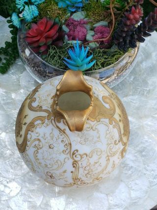 1800s Mount Washington Crown Milano Gold Gilded Globular Vase w/ Angel Cherubs 4