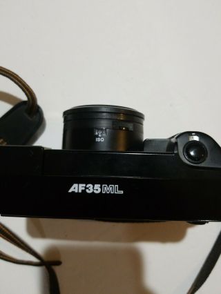 Vintage Canon ML AF35ML Point & Shoot Film35mm Camera 40mm 1.  9 Lens w/ Strap 2