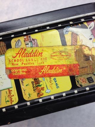 1961 Vintage Yogi Bear And Friends Metal Lunch Box Aladdin Sticker Hanna - Barbera