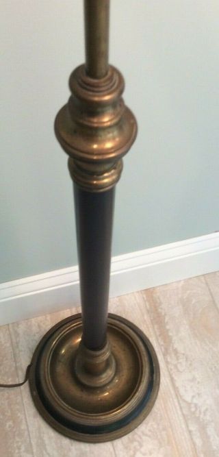 Vintage Chapman Lighting Brass Floor Lamp with black rotating Toleman Shade 6