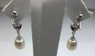 Ladies Real 14K White Gold Diamond & Pearl Earring 2.  9 Grams.  24 CT Vintage 5