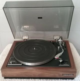 Vintage Realistic Lab - 300 Belt Drive Turntable Radio Shack