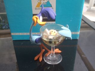 Extremely Rare Looney Tunes Road Runner With Glass Demons & Merveilles Statue