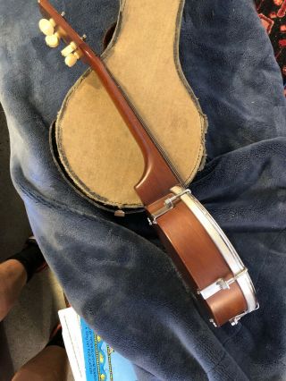 Vintage 1920 ' s Ukulele Banjo Banjolele 4 strings case 4