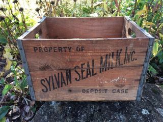 Rare Vintage Sylvan Seal Milk Dairy Farm Wooden Crate Bottle Philadelphia Pa