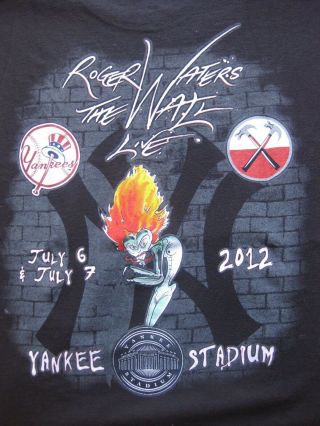 ROGER WATERS - THE WALL - Pink Floyd vintage Large L black T - shirt YANKEE 2012 4