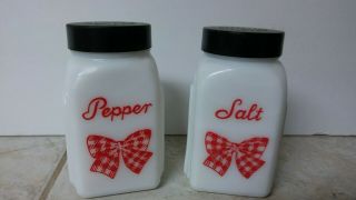 Mckee Rare Red Bow Shakers Salt And Pepper Red Gingham Bows
