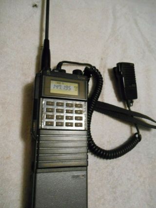 Icom Vintage Ic - 32at Dual Band Handheld Transceiver 2m/440,  Em - 46 Mic
