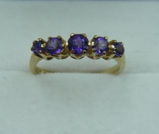 A Vintage Fully Hallmarked 9ct Gold Natural 5 Stone Amethyst Set Ring