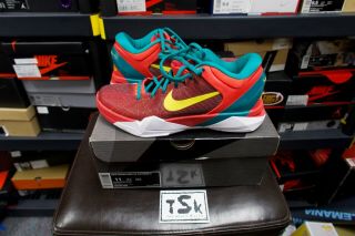 Nike Zoom Kobe 7 Size 11 Supreme Year Of The Dragon Retro Og Vtg Vintage Nba