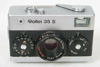 Rollei 35 S Vintage Camera W/ Sonnar 40mm F2.  8 Lens.  35s One Issue