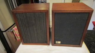 Vintage Epicure M50 2 Way Book Shelf Walnut Veneer Wood Speakers Sn 11617 / 18
