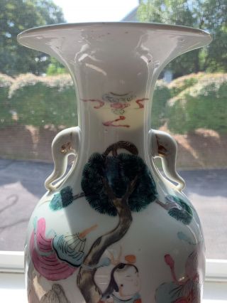 LARGE CHINESE LATE QING PERIOD FAMILLE ROSE PORCELAIN ANTIQUE VASE 3