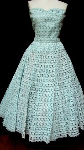 1950s 60s Vintage 3 Piece Strapless Circle Skirt Lace Over Teal Rayon Dress
