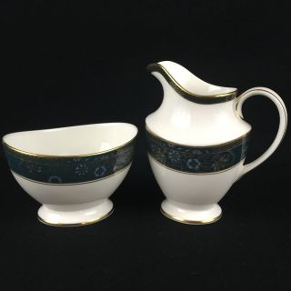 Vintage Creamer And Open Sugar Bowl By Royal Doulton Carlyle H5018 England