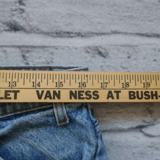Vintage Levis 505 Straight Leg Denim Jeans Size 32 x 30 Made in USA Light Wash 8
