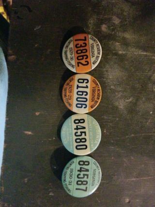 Vintage Va County Resident Buttons Hunting - Trapping - Fishing