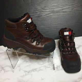 Vtg Women’s Size 6m Brown Leather Tommy Hilfiger Big Flag Boots W90172