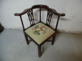 Mahogany Corner Chair Chippendale Style Vintage Needlepoint Seat