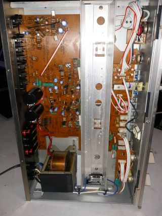 vintage Luxman L - 210 integrated amplifier 3