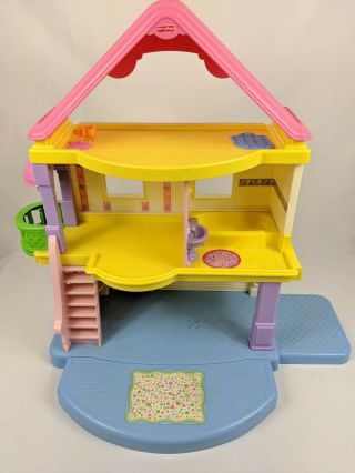 Vintage 2005 Fisher - Price Mattel Doll House My First Dollhouse No Accessories