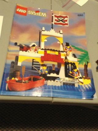 Vintage (1995) Lego Pirates Set 6263 Imperial Outpost - Very Rare 100 Complete