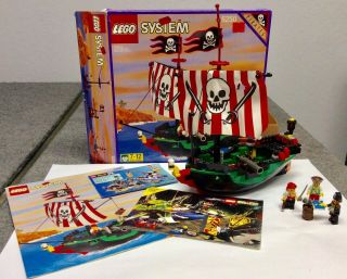 Lego Vintage Pirates I 6250 - Cross Bone Clipper - 100 W/minfigs (1997)